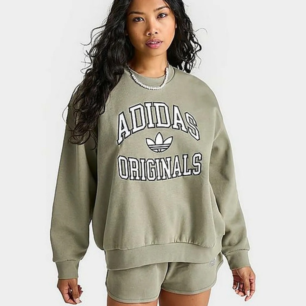 Adidas Crewneck Sweatshirt